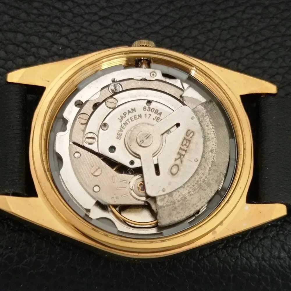 Vintage 1986 Seiko Automatic Mens Gold Watch W/daydate & Gold accents